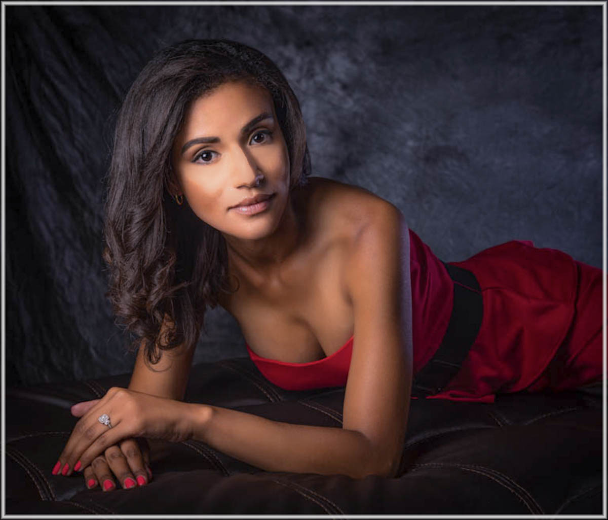 Melendez Jorge Lady in Red Pictorial   Class B 20260121